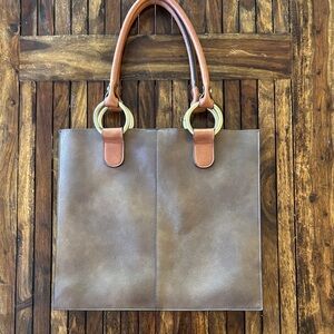 Olive Brown Faux Leather bronze O Ring Tote Bag 15” x 13” EUC